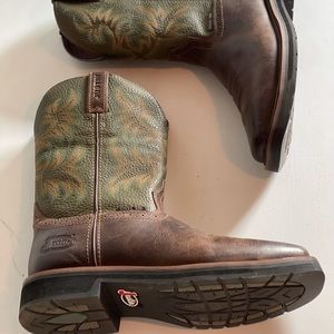 Justin Boots Keavan Steel Toe - Barely Worn!